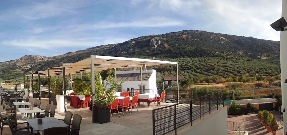 Hotel Mencia Subbetica Dona Mencia Exterior photo